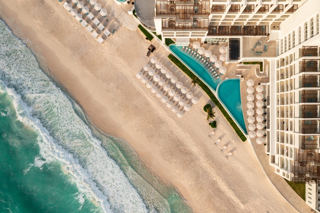Sun Palace